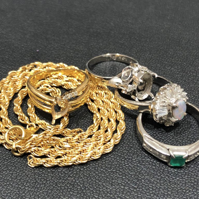 金プラチナ アクセサリーまとめ