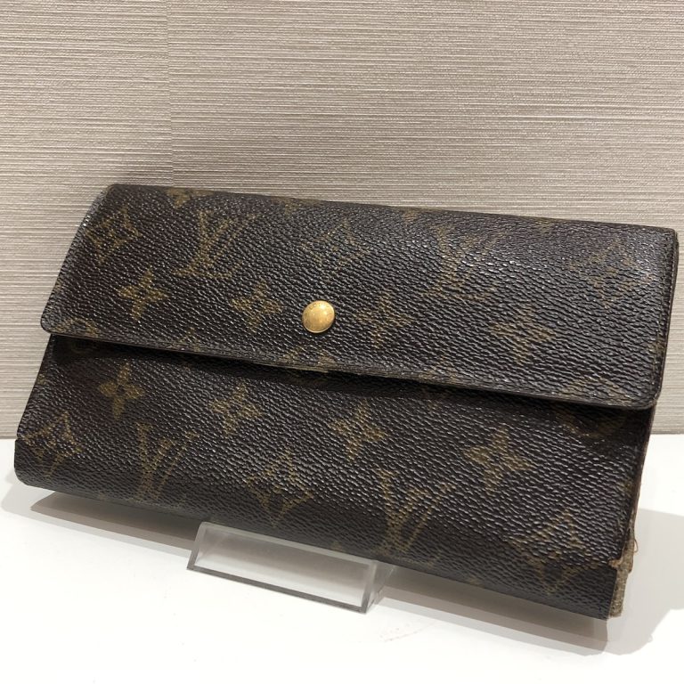 ルイヴィトン モノグラム ポルトフォイユ・インターナショナル 三つ折り長財布