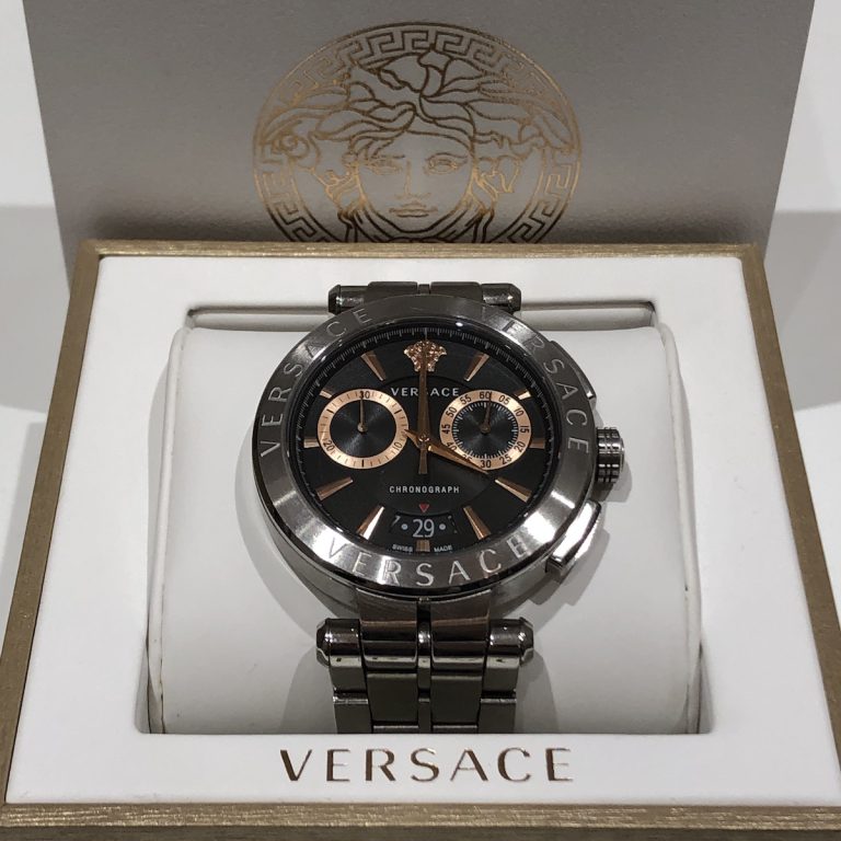 VERSACE アイオン クロノグラフ