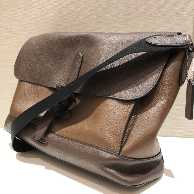 COACH レザー ハード メッセンジャーバッグ