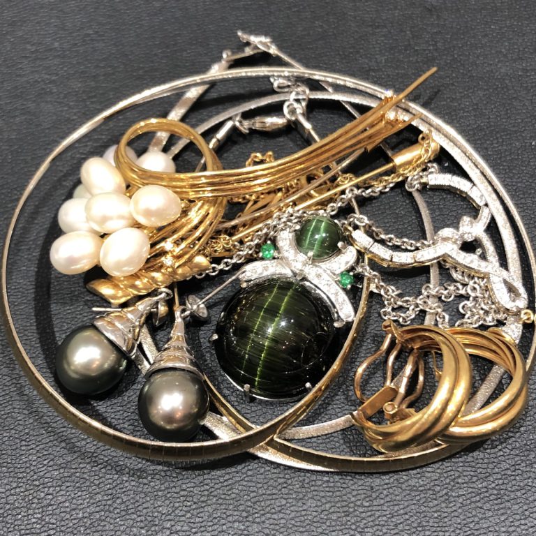 K18 / 14K / Pt900 / チェーン ピアス ブローチ ネックレス