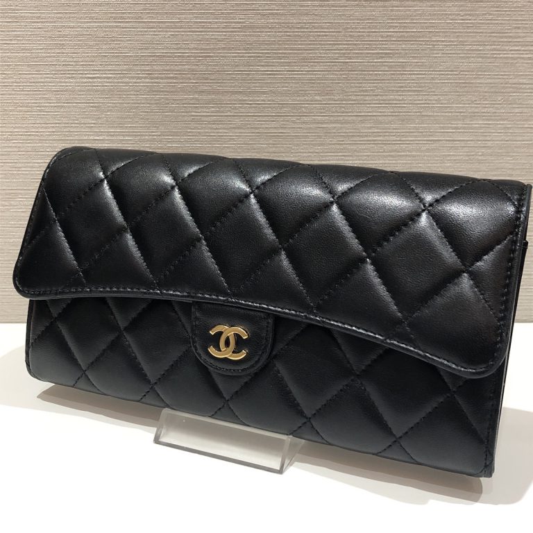 シャネル / マトラッセ ロングフラップウォレット