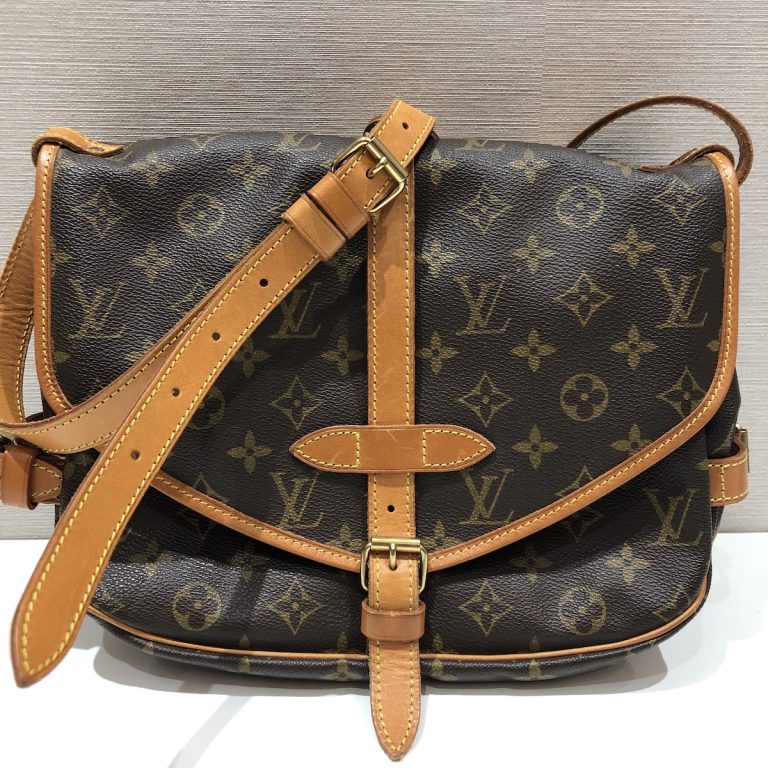 ルイ ヴィトン / ショルダーバッグ ソミュール30