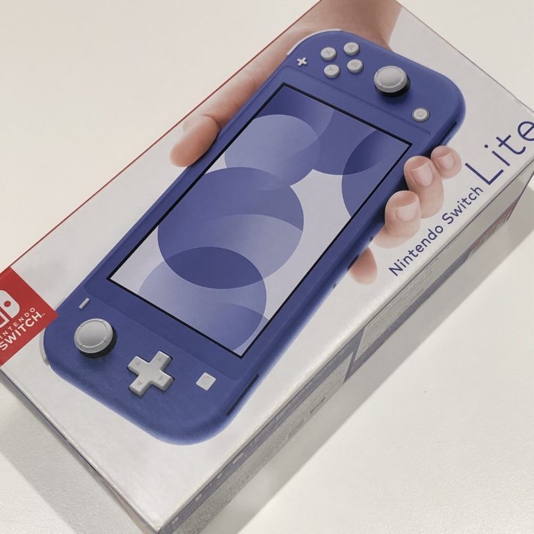 任天堂 / スイッチライト