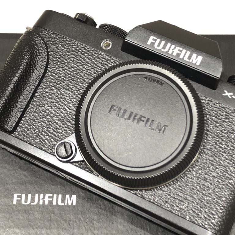富士フィルム / ミラーレス / X-T100